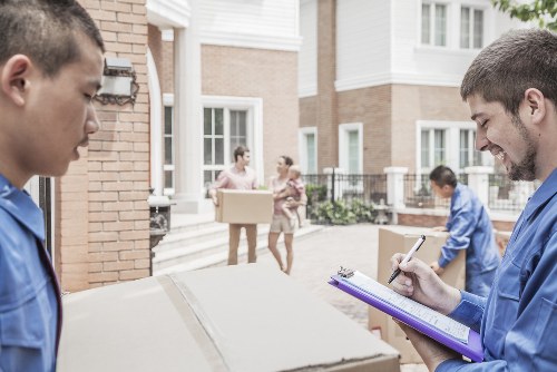 Free quote policy for Movers Clapham service
