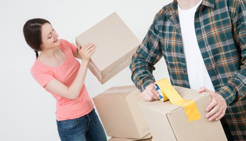 Local man and van service helping with a Clapham residential move