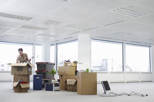 Commercial removal van support for Clapham businesses